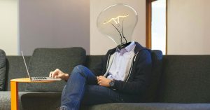 lightbulb-3449671_1280