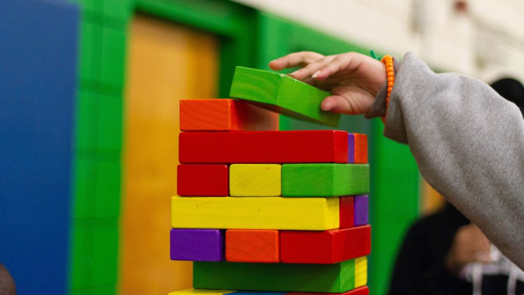 Wenn Kinder ein neues Umfeld erkunden, gibt es meistens herrliche Geschichten zu berichten. Die KiTa ist dafür eines der besten Beispiele.