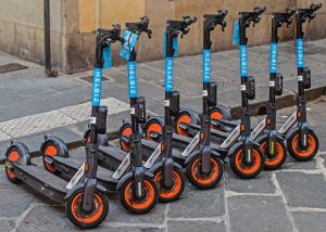 electric-scooters-g6800c3abc_1920