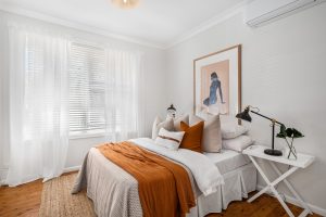 bedroom-g2f854a0cf_1920
