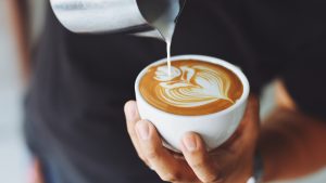 14 Personen, die vielleicht lieber mal auf Kaffee verzichten sollten