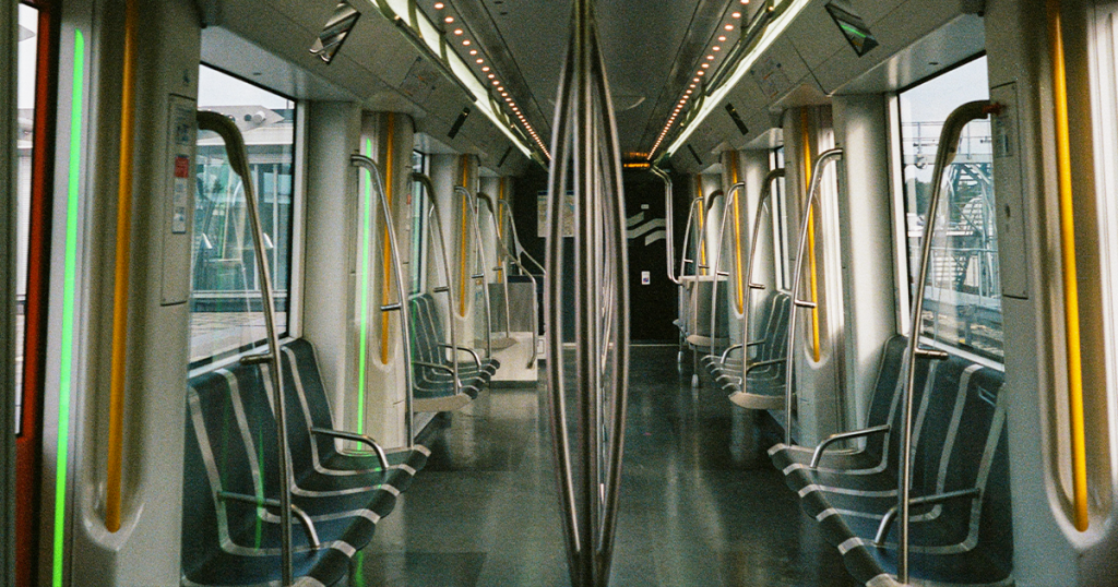 header metro zonder