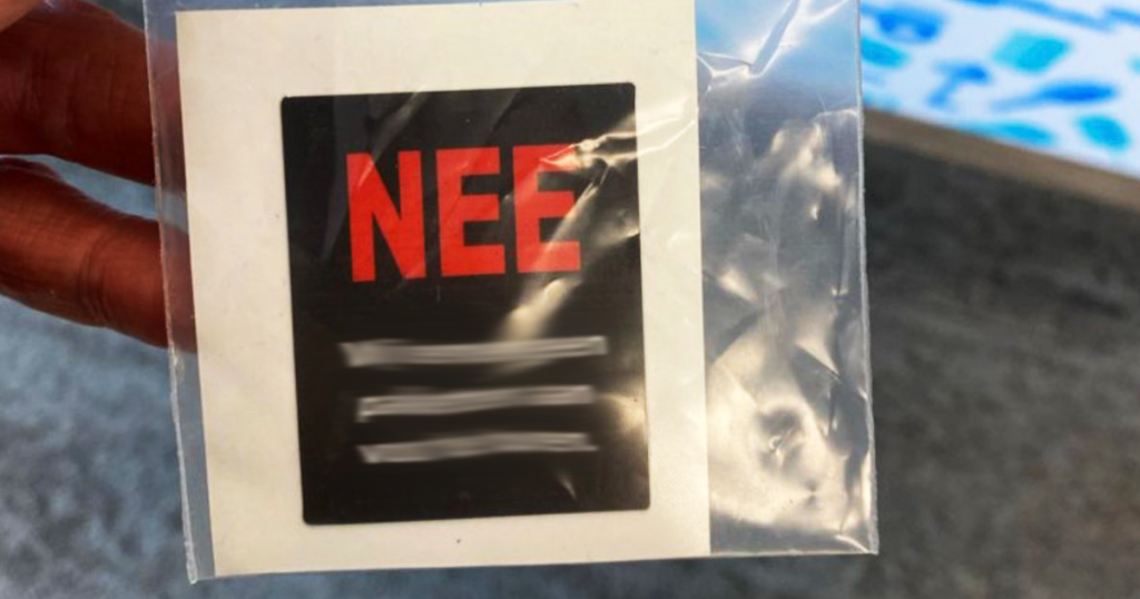 NEE-sticker