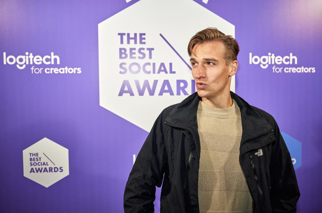the best social awards