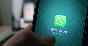 whatsapp header 1