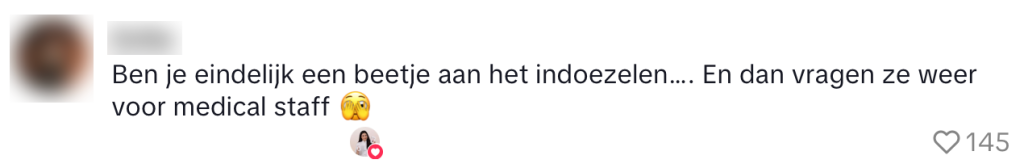 verpleegkundige vliegtuig angst vliegen zorgmedewerker