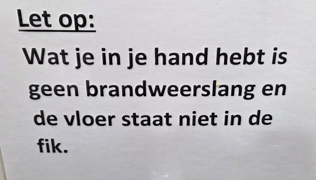 urinoirs briefje