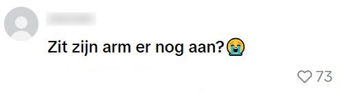 vader trekt aan arm