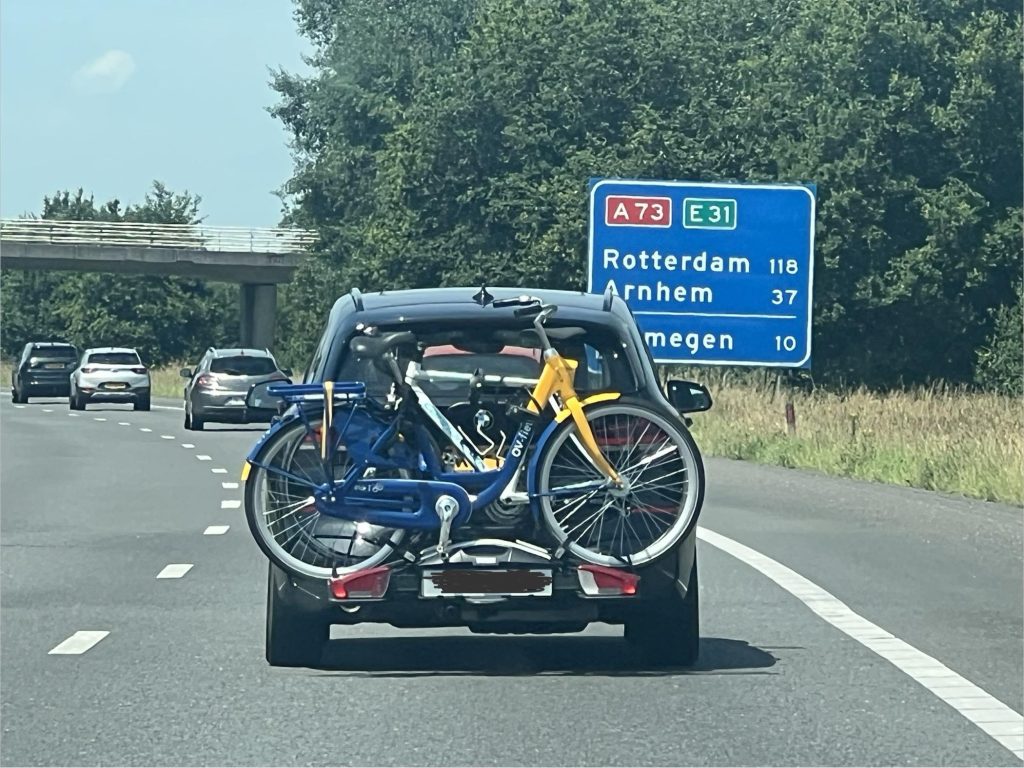 ov fiets snelweg auto