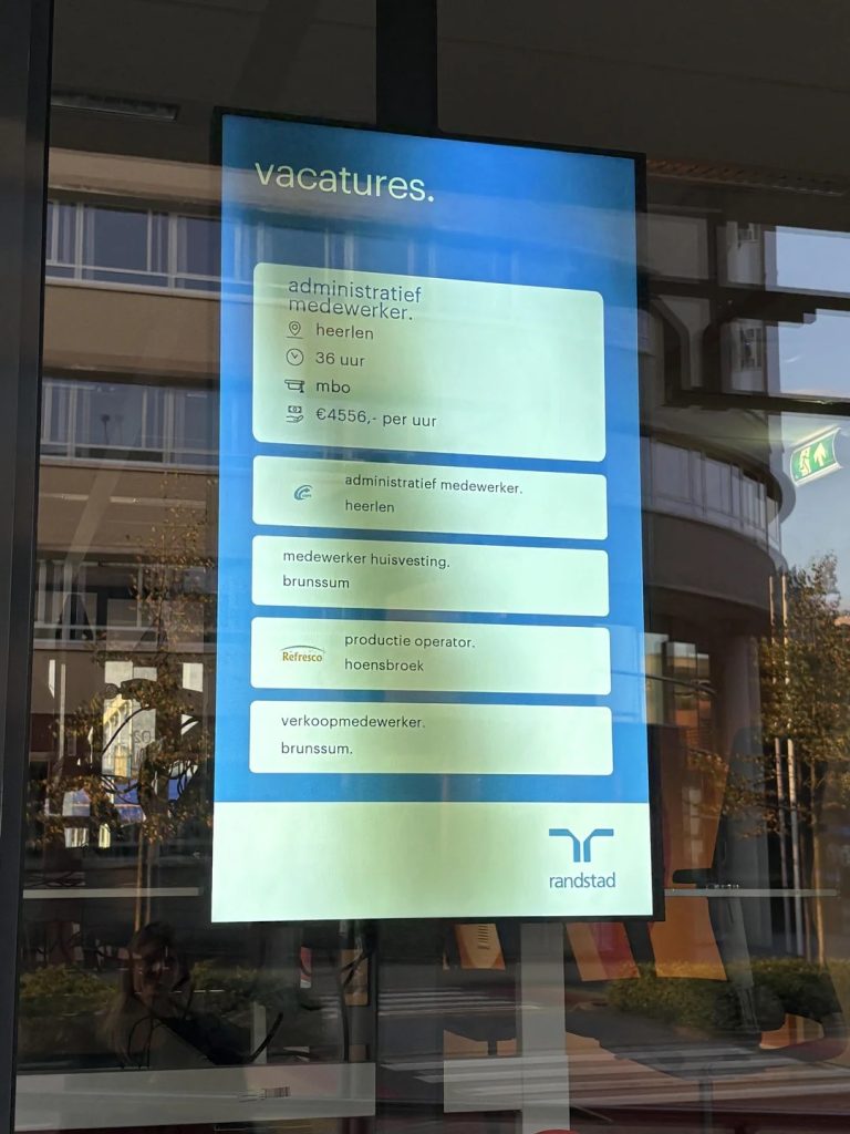 salaris vacature randstad