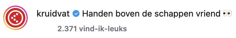 handen boven de schappen